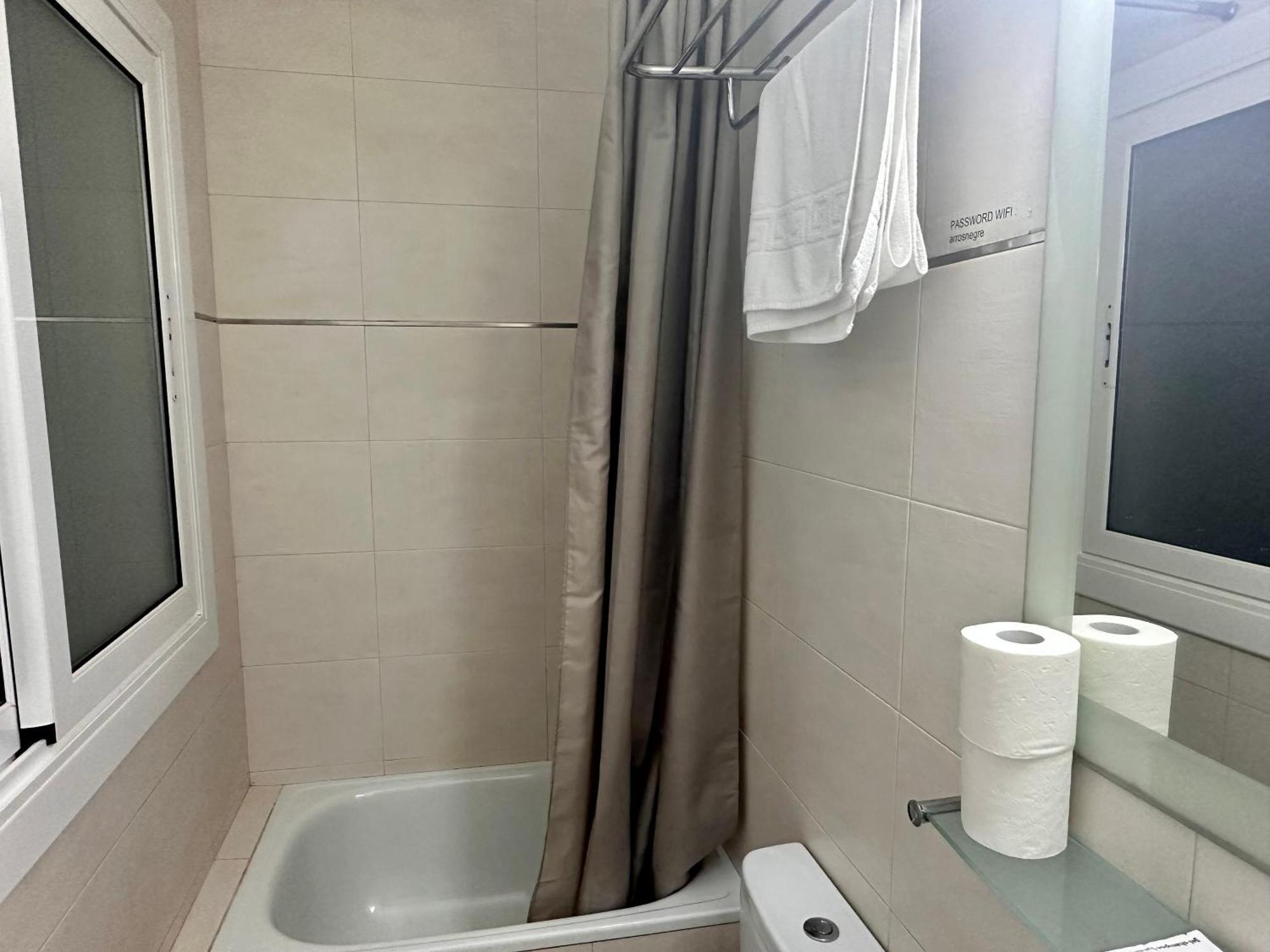 Fonda Can Setmanes Blanes Exterior foto