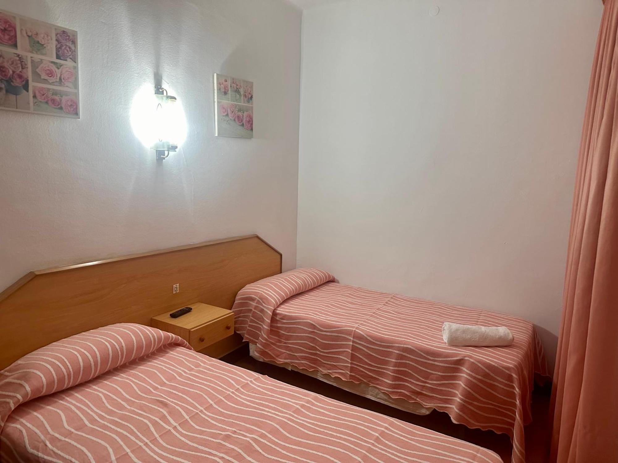 Fonda Can Setmanes Blanes Exterior foto