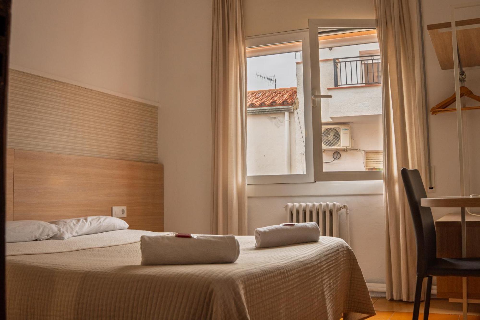 Fonda Can Setmanes Blanes Exterior foto